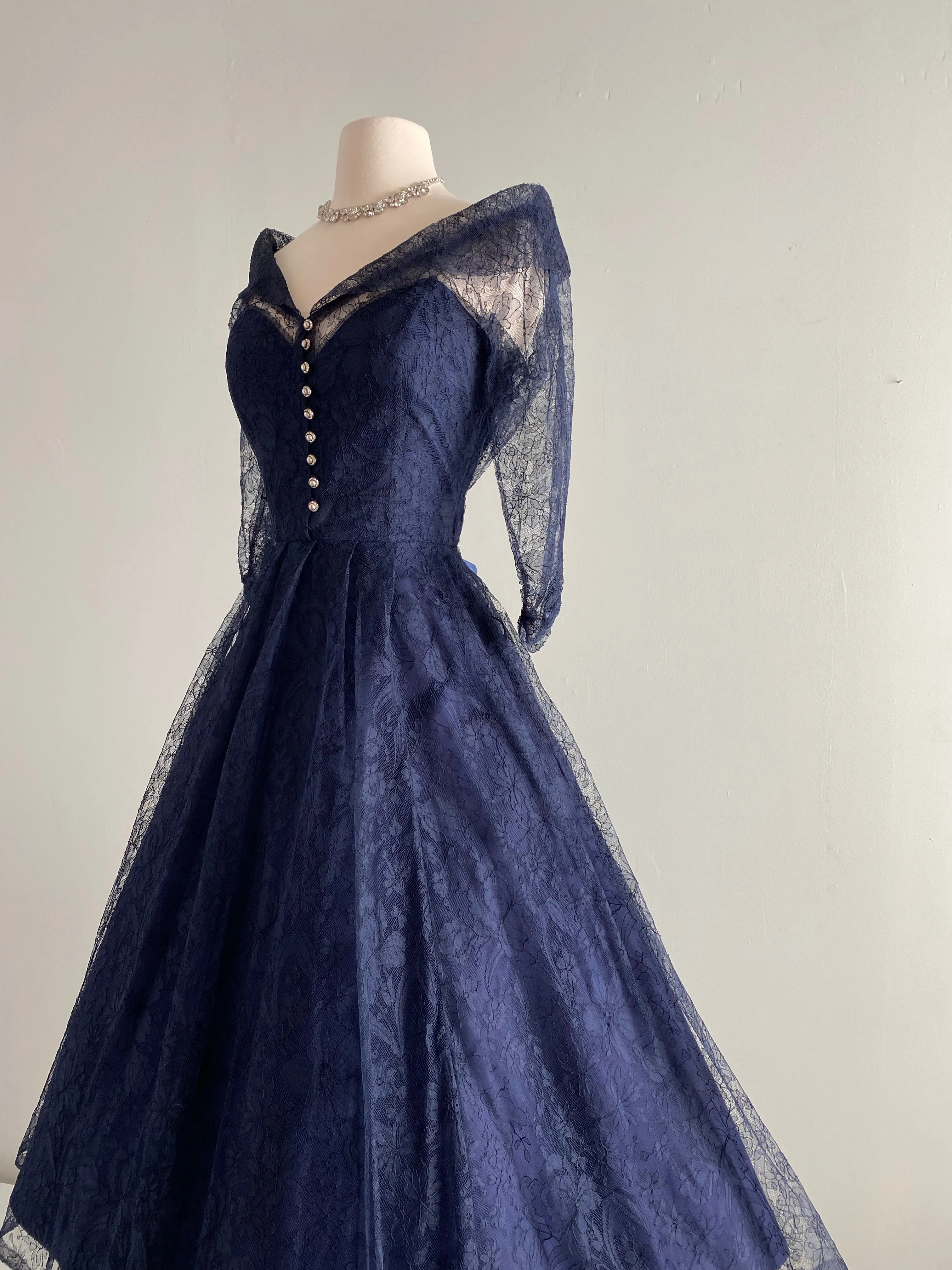 1950's Classic Midnight Blue New Look Era Lace Cocktail Dress / Waist 26