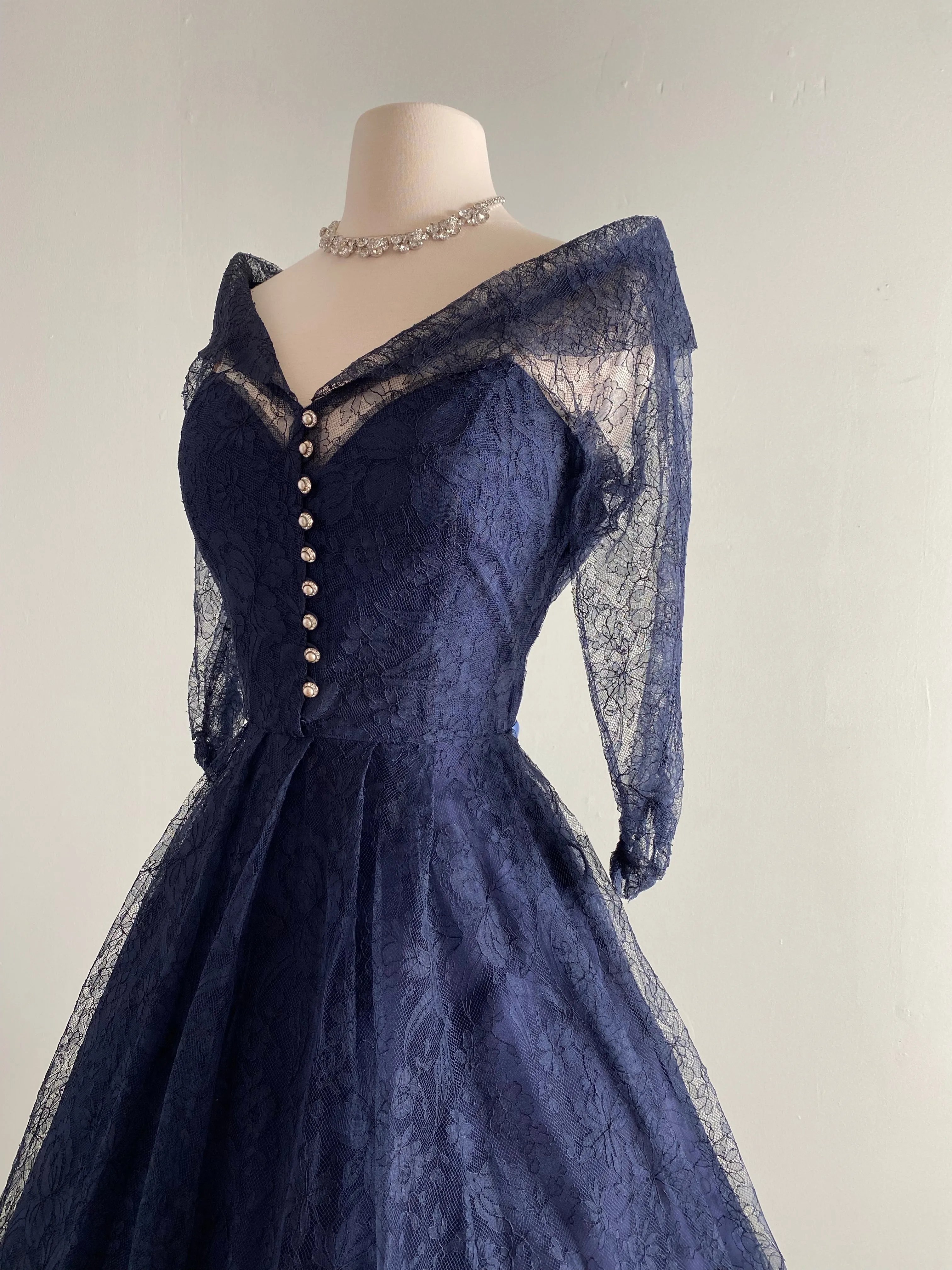 1950's Classic Midnight Blue New Look Era Lace Cocktail Dress / Waist 26