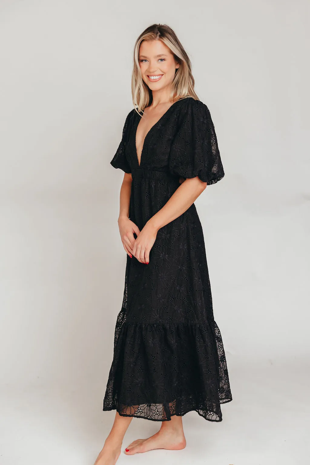 ASTR Jaxine Maxi Dress in Black