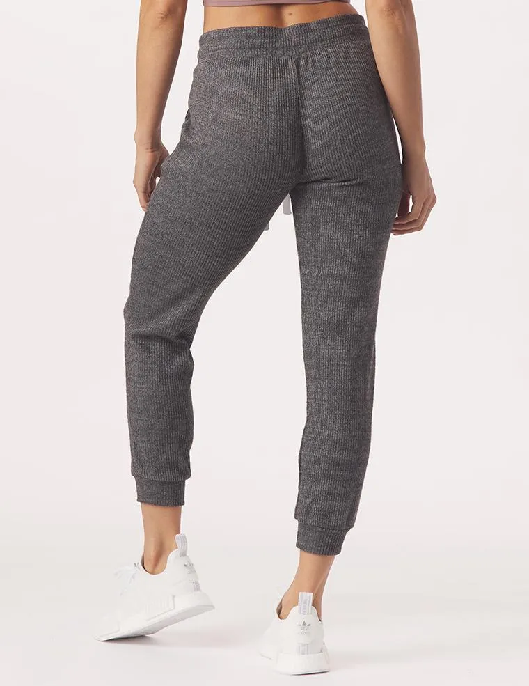 Comfort 7/8 Jogger: Charcoal Heather