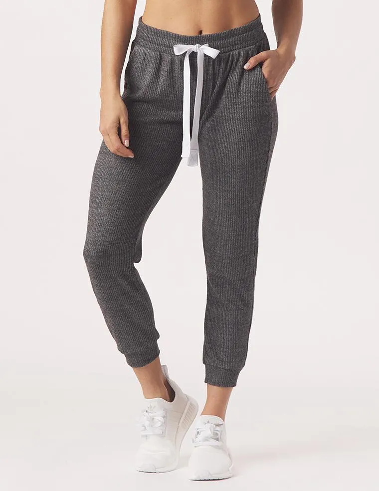 Comfort 7/8 Jogger: Charcoal Heather