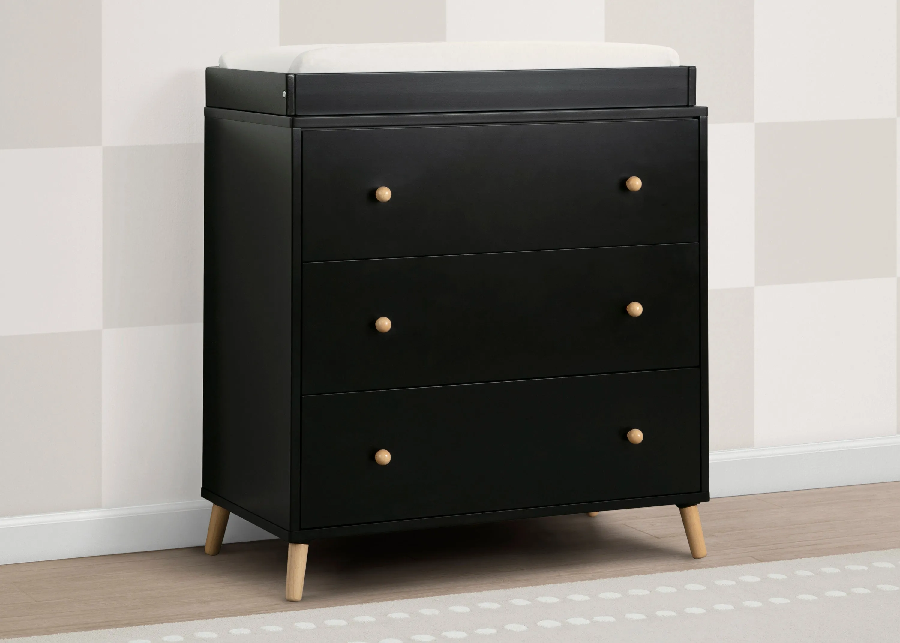 Essex 3 Drawer Dresser with Interlocking Drawers