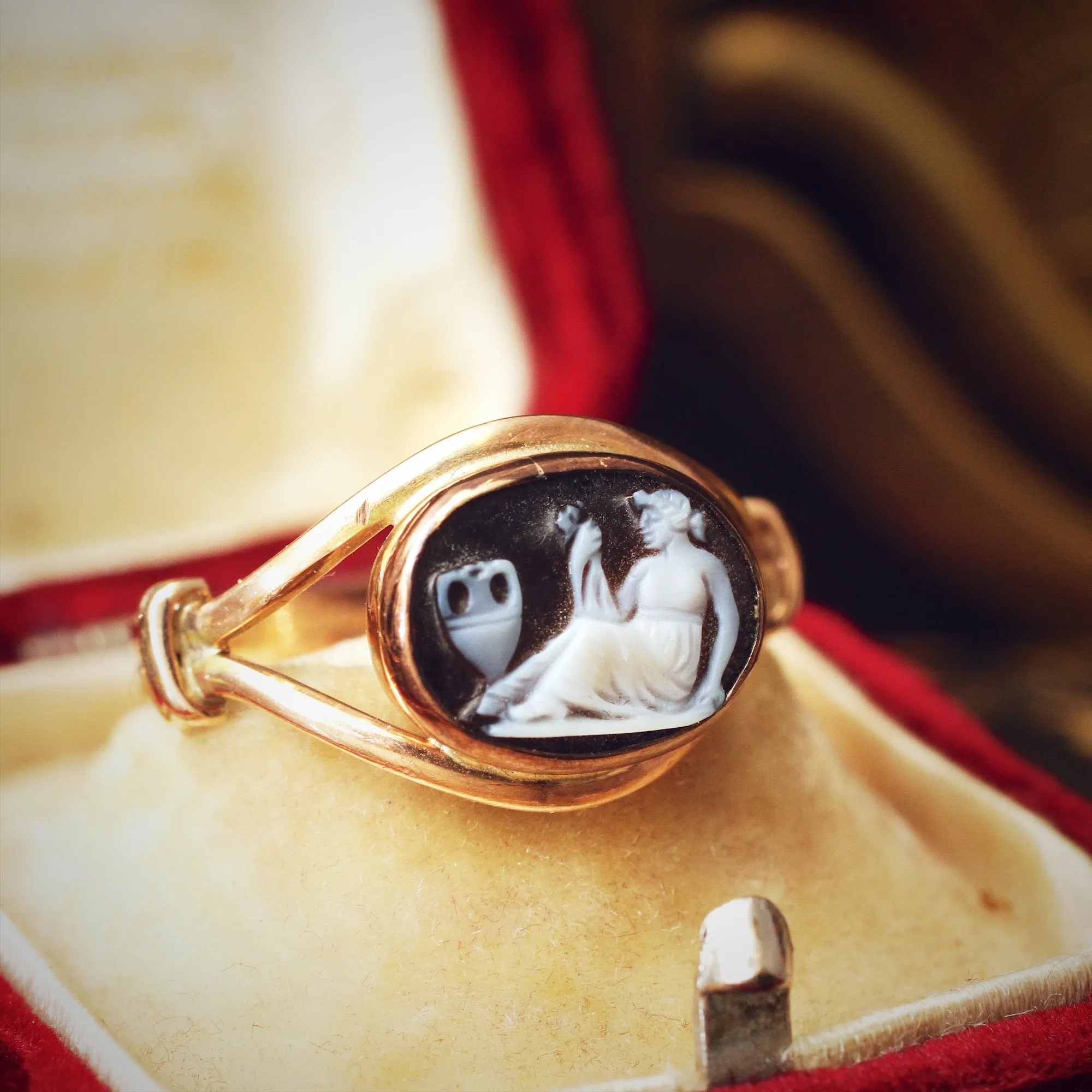 Historic Antique Georgian Hardstone Cameo Ring