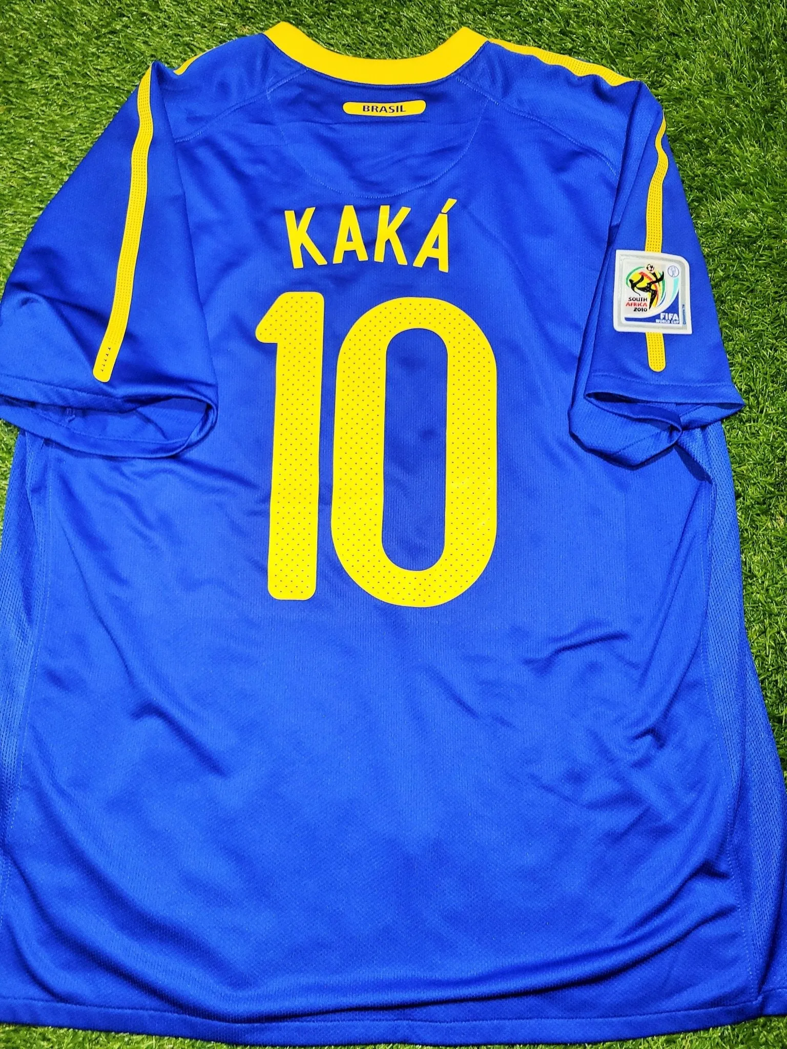 Kaka Brazil 2010 WORLD CUP Away Nike Soccer Jersey Shirt Camiseta XL SKU# 369251-493