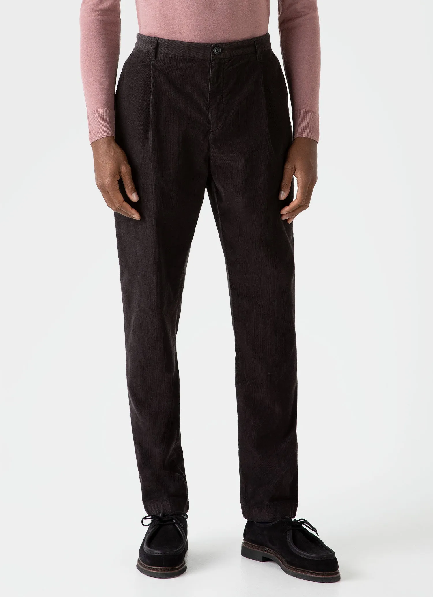 Men's Pleated Corduroy Trouser in Coffee