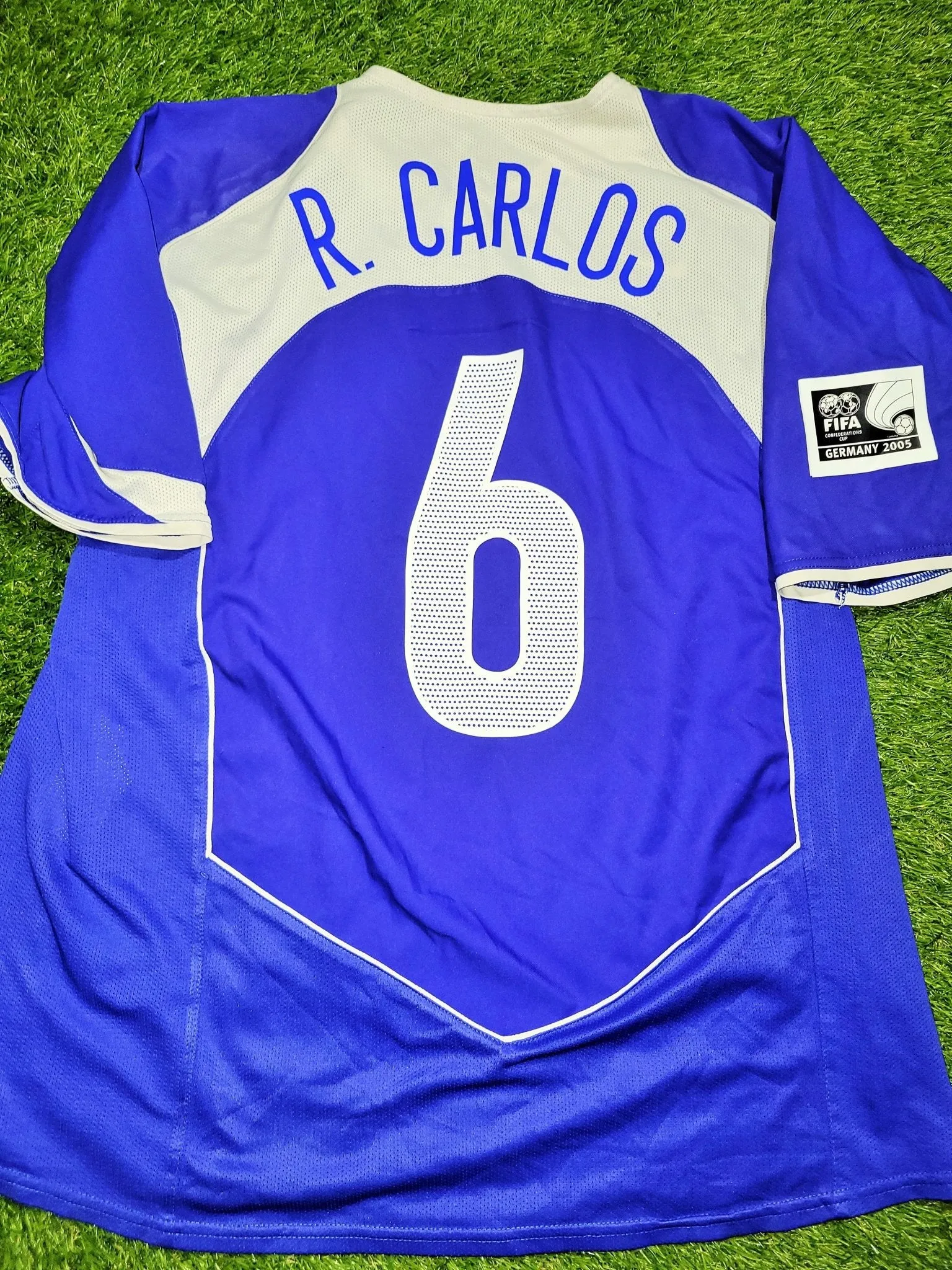 Roberto Carlos Nike Brazil 2004 2005 CONFEDERATIONS CUP Away Jersey Shirt Camiseta L SKU# 116601